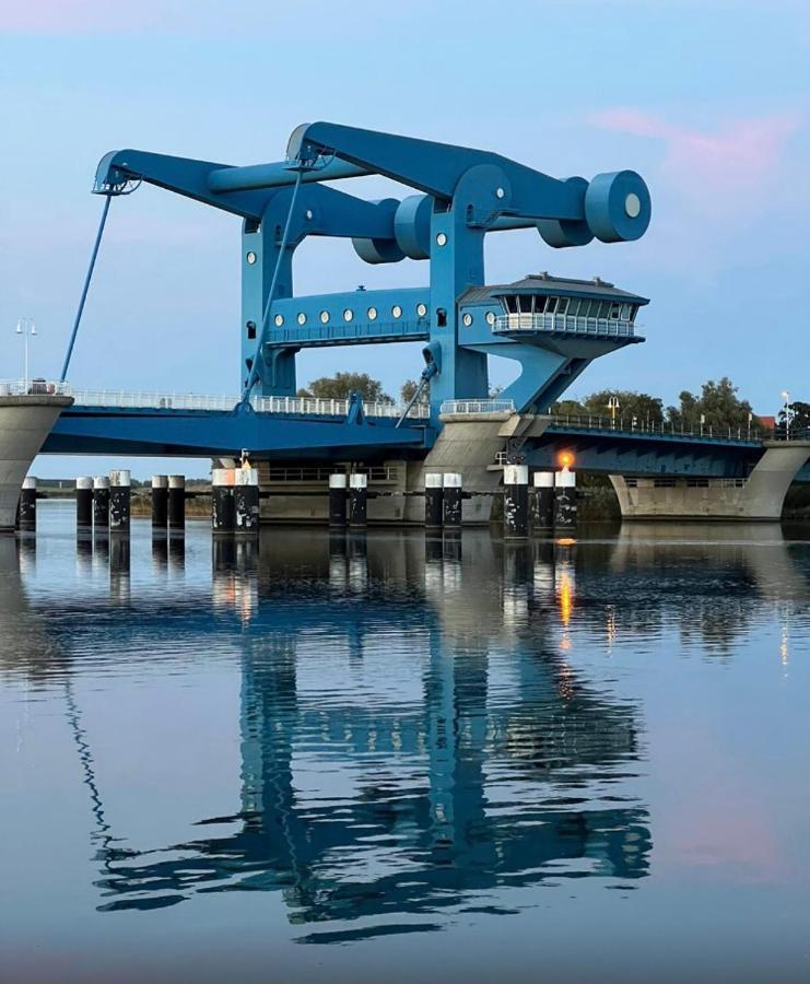 Appartamento Hafenkoje Zum Anker Wolgast Esterno foto